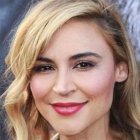 Samaire Armstrong worth