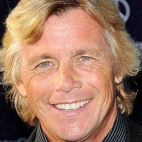 height of Christopher Atkins