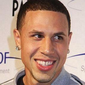 height of Mike Bibby