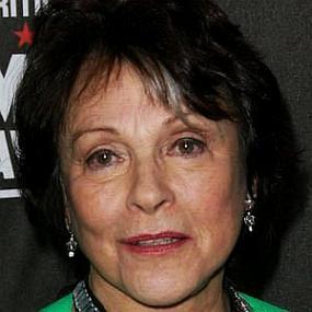 height of Claire Bloom