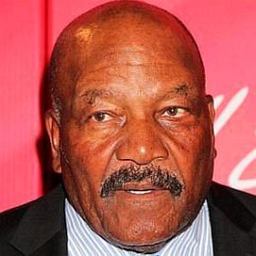 height of Jim Brown