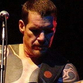 height of Tim Commerford
