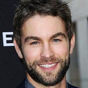 height of Chace Crawford