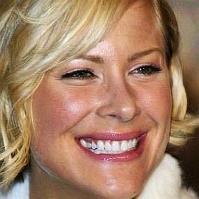 height of Brittany Daniel