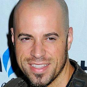 height of Chris Daughtry
