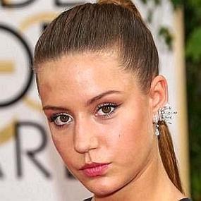 Adele Exarchopoulos worth