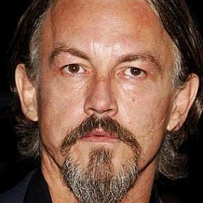 height of Tommy Flanagan