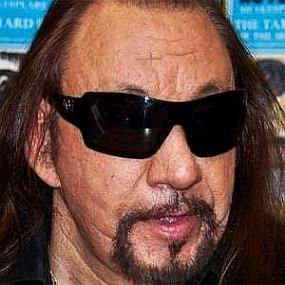 height of Ace Frehley