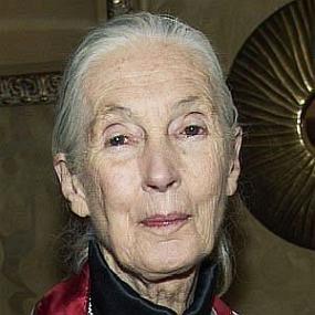 height of Jane Goodall