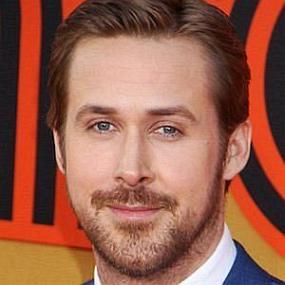 height of Ryan Gosling