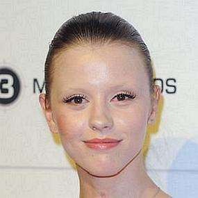height of Mia Goth