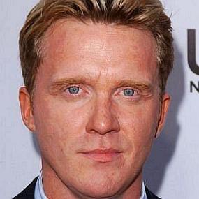 height of Anthony Michael Hall