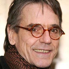 height of Jeremy Irons