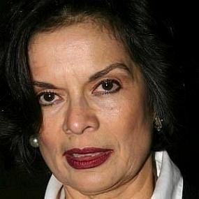 height of Bianca Jagger