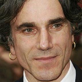 height of Daniel Day-Lewis