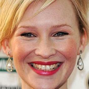 height of Joanna Page