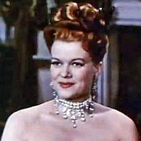 height of Janis Paige