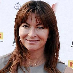 height of Suzi Perry