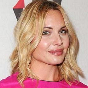 Leah Pipes worth