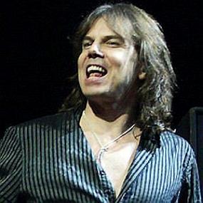 height of Joey Tempest
