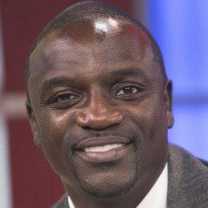 height of Akon