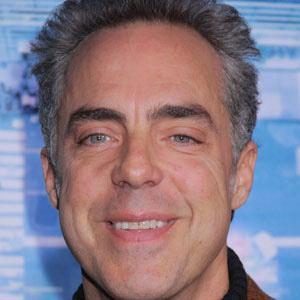 height of Titus Welliver